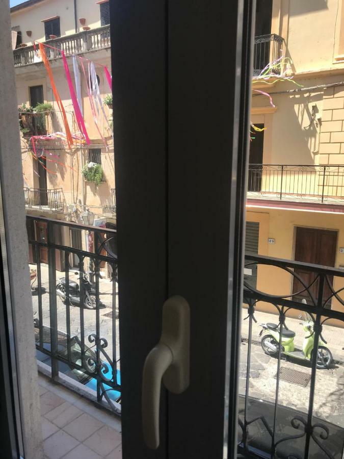 Corso Garibaldi 22 Apartment Paola Exterior photo