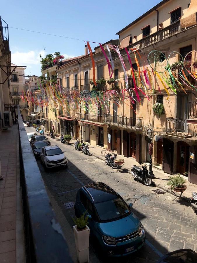 Corso Garibaldi 22 Apartment Paola Exterior photo